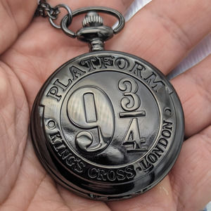 Harry Potter Pocket Watch NEW Gift Platform 9¾ King's Cross Hogwarts Express